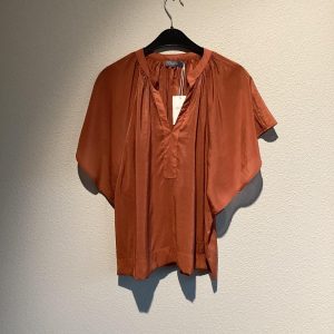 Geisha Top bat sleeve