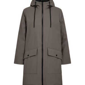 Freequent jack-coat